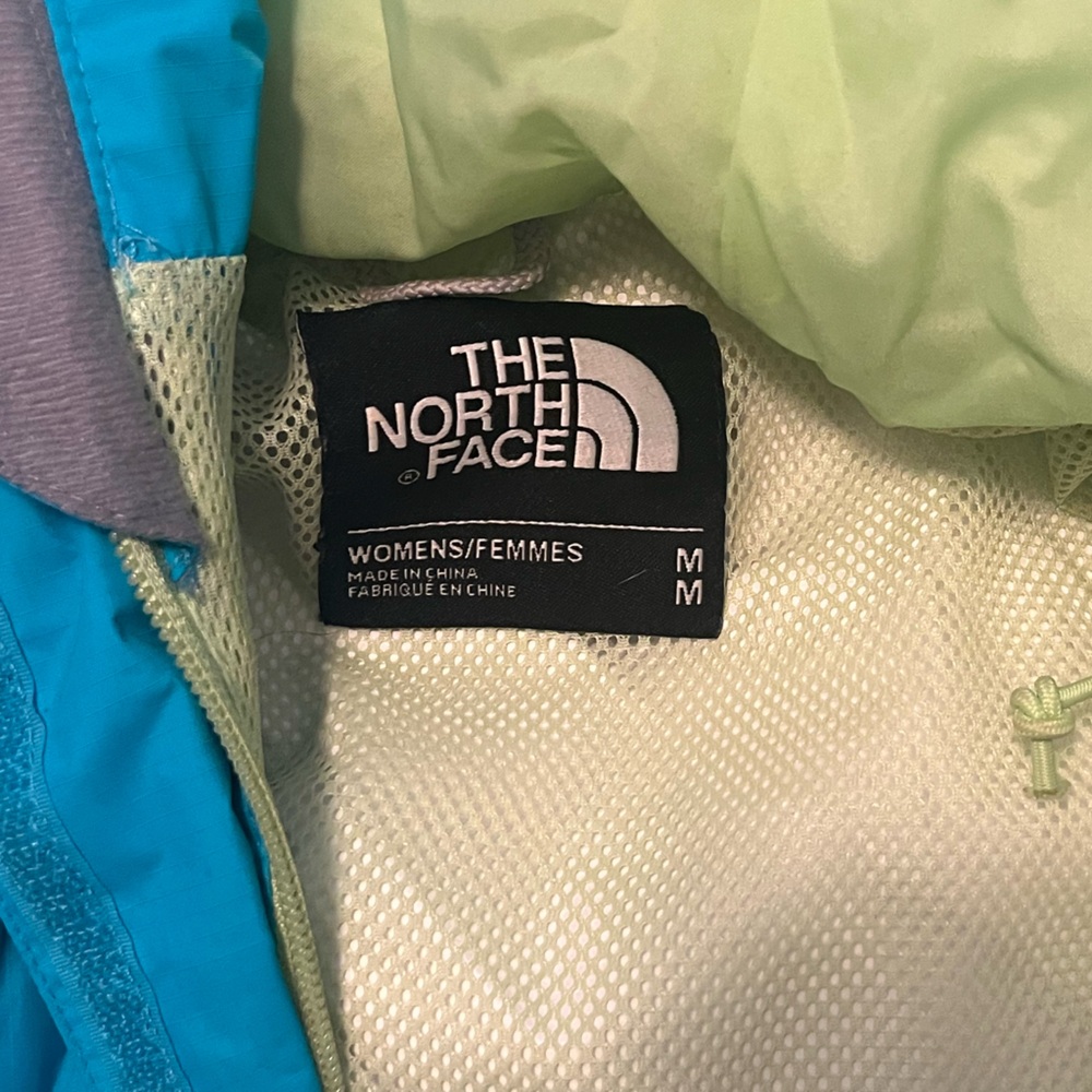North face windbreaker